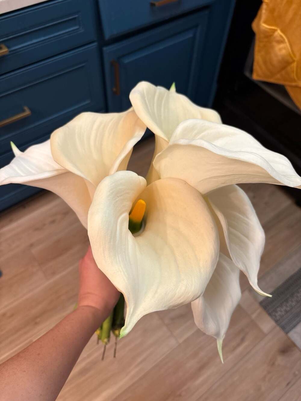 Realtouch feel Calla Lily Flower Bouquet or centerpiece, Set of 7